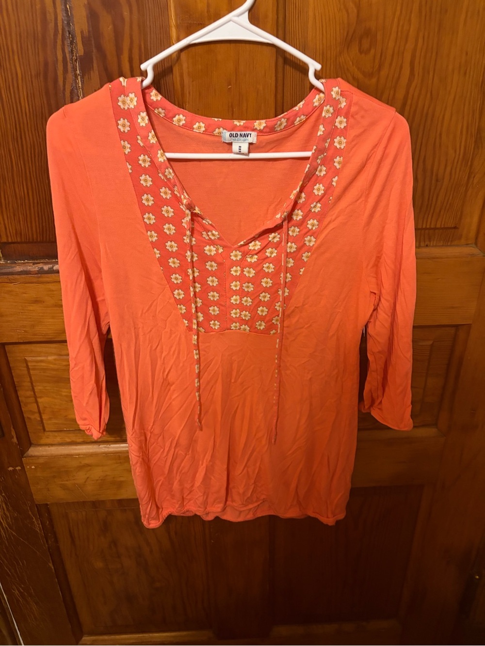 Old Navy Coral Floral-Trim V-Neck Tunic